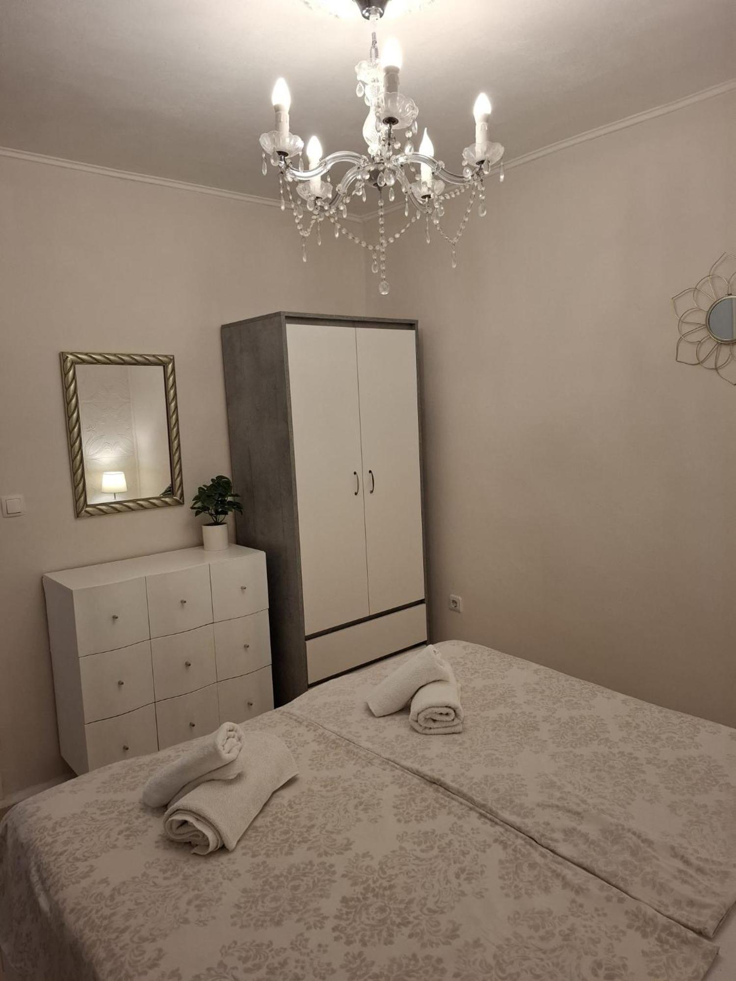 Royal Apartments Sandra Štinjan Dış mekan fotoğraf